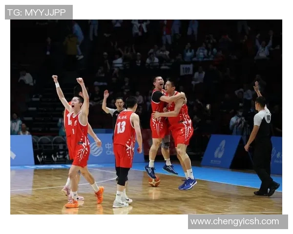 任骏飞领衔广东队再创辉煌展现篮球新风采的精彩瞬间