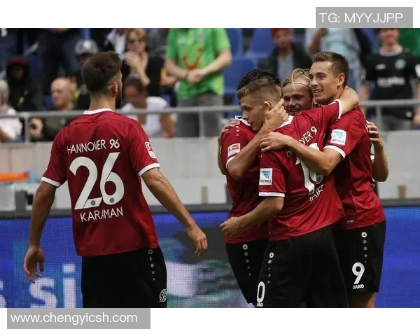 汉堡队迎战汉诺威96期待精彩对决与进球盛宴 汉堡队迎战汉诺威96期待精彩对决与进球盛宴