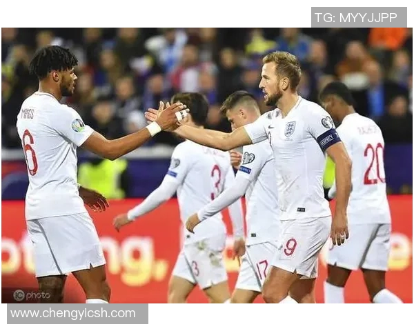 荷兰与英格兰精彩对决现场直播全程回顾与分析 荷兰与英格兰精彩对决现场直播全程回顾与分析