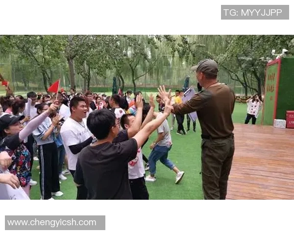 婆城公园足球比赛精彩瞬间回放与精彩解说全记录