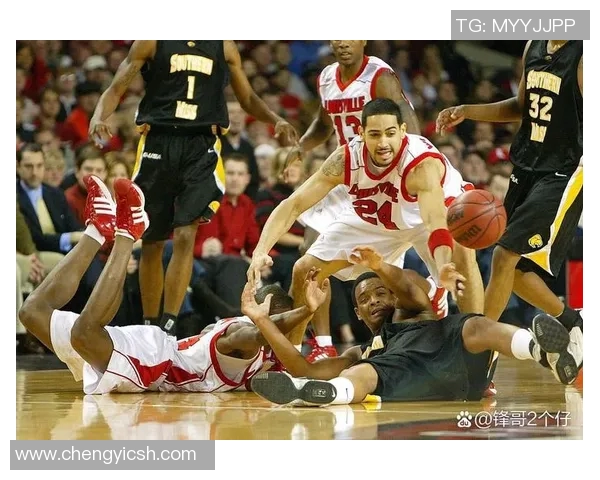 太阳大比分横扫火箭，晋级西部冠军