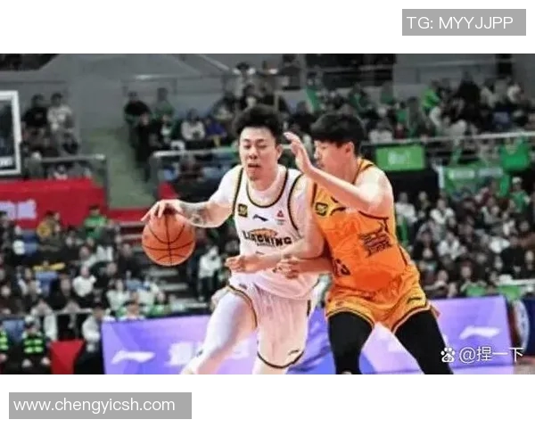 2016年CBA广东队与深圳队精彩对决回放全记录与分析